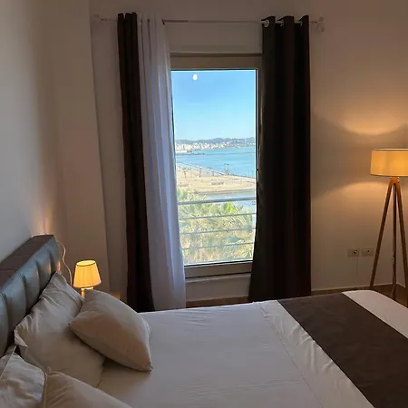 Beachfront Superior Appartement *