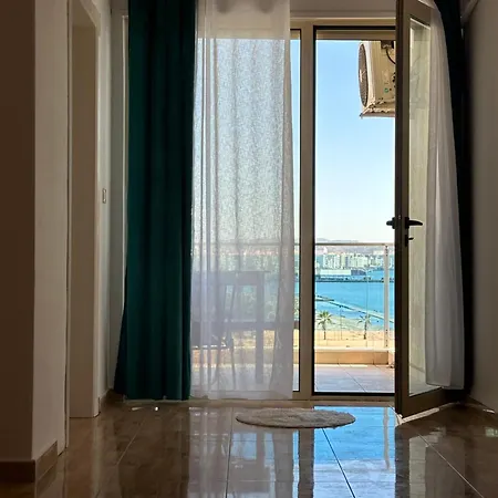 Beachfront Superior Appartement *
