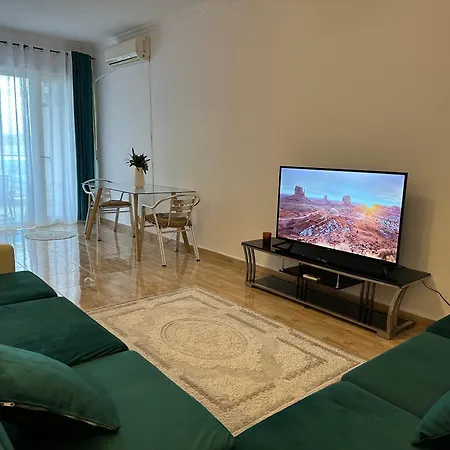 Beachfront Superior Durrës